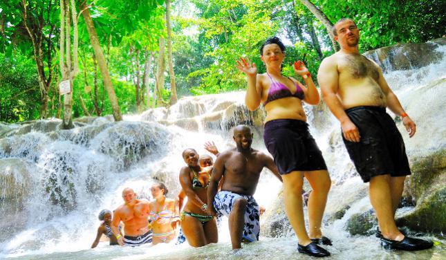 Chill On The Hill Apartamento Ocho Rios Exterior foto