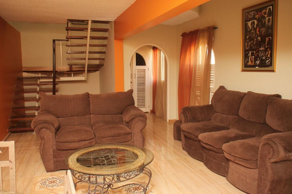 Chill On The Hill Apartamento Ocho Rios Exterior foto