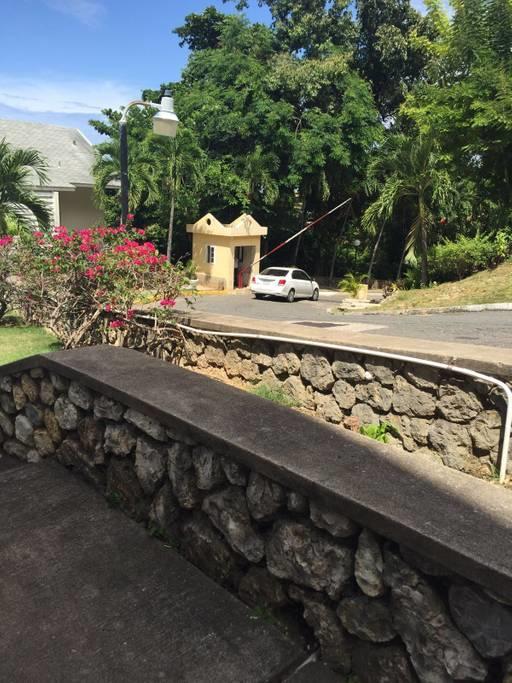 Chill On The Hill Apartamento Ocho Rios Exterior foto
